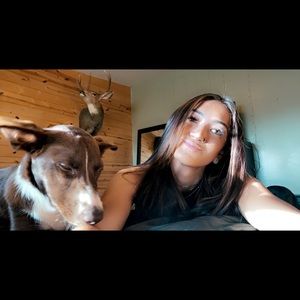 Meet your Posher, Kenzi